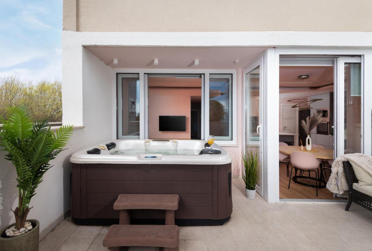 Glow Luxury With Terrace And Jacuzzi Appartement *
